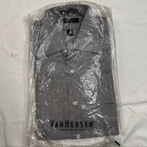 Men's Van Heusen Royal OxfordSpread-Collar Dress Shirt, NWT Size 14.5 (32/33)